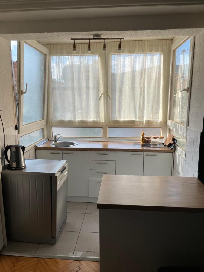 Green Studio Apartment Sarajevo Ngoại thất bức ảnh